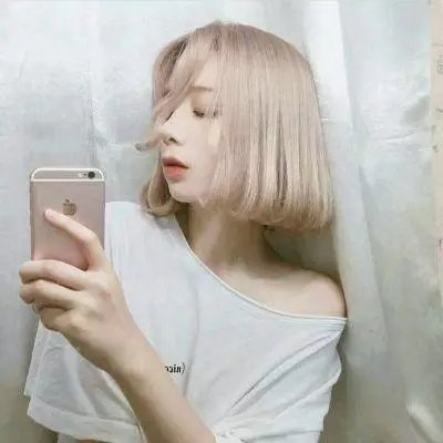 亚历珊卓